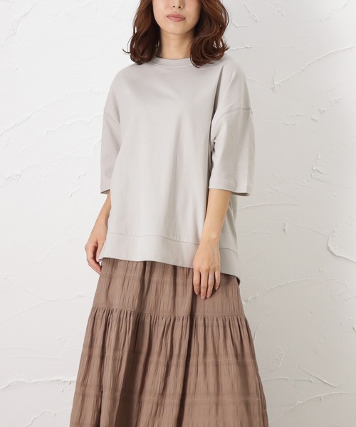 NAVY(ネイビー)の「オーガニックコットン 前切替Tシャツ(Tシャツ/カットソー・レディース・グレー/イエロー/チャコール・フリー)」の2枚目の写真