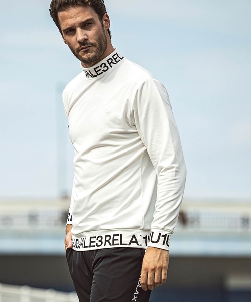 1PIU1UGUALE3  RELAX （ウノピゥウノウグァーレトレ リラックス）の「LEON 11月号掲載 1PIU1UGUALE3 RELAX(ウノピゥウノウグァーレトレ)ハイネックロゴ長袖Tシャツ（Tシャツ/カットソー・メンズ・ホワイト/ブラック/ネイビー・S/M/L/XL/XXL）」の17枚目の写真