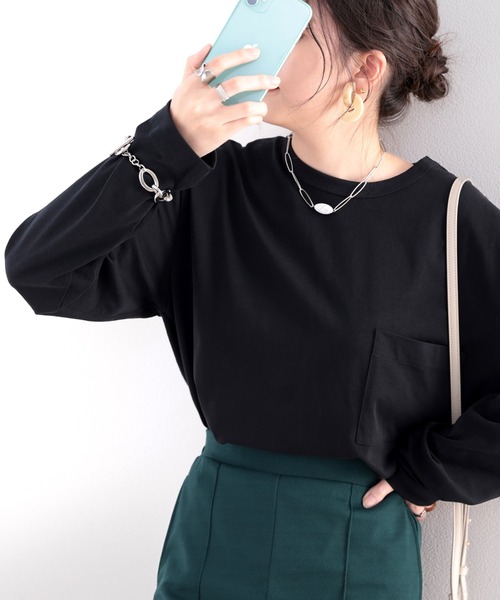 classicalelf(クラシカルエルフ)の「綿100% bigポケットオーバートップス(Tシャツ/カットソー・レディース・ホワイト/ブラック/グレイッシュベージュ/チャコール・MEDIUM/LARGE/X-LARGE)」の3枚目の写真