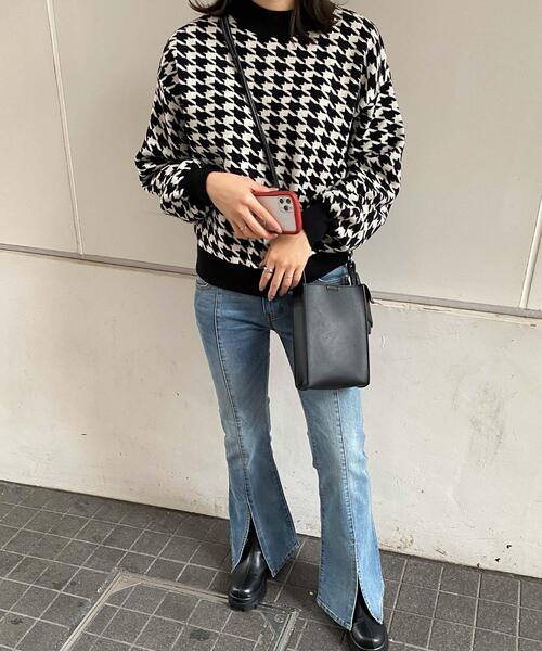 INGNI(イング)の「フロントスリットフレアデニムパンツ(デニムパンツ・レディース・ブラック/グレー/ブルー系その他/ブルー系その他4・S/M)」の11枚目の写真