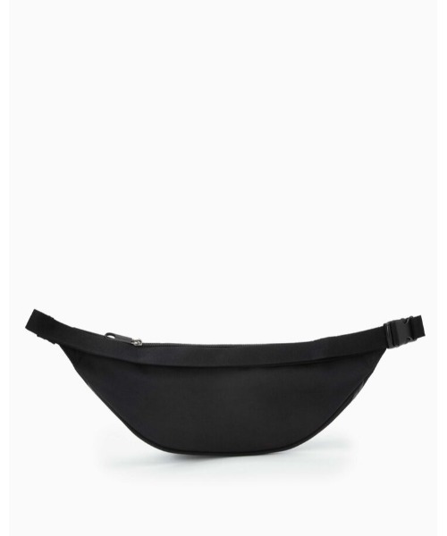 Calvin Klein Jeans Accessory（カルバン・クラインジーンズアクセサリー）の「SPORTESSENTIAL ボディバッグ（ボディバッグ/ウエストポーチ・メンズ・ブラック・FREE）」の4枚目の写真
