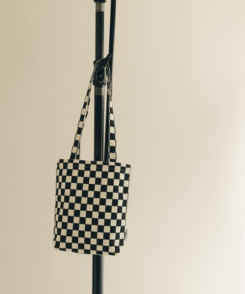 SMELLY(スメリー)の「ミニトート(エコバッグ/サブバッグ・レディース・キャメル/パープル/ミント/マスタード/アイボリー/チェック・-)」の6枚目の写真