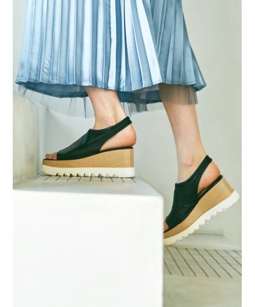 AMAIL（アマイル）の「JAGEED ベーシックサンダル（スリッポン）」 - WEAR