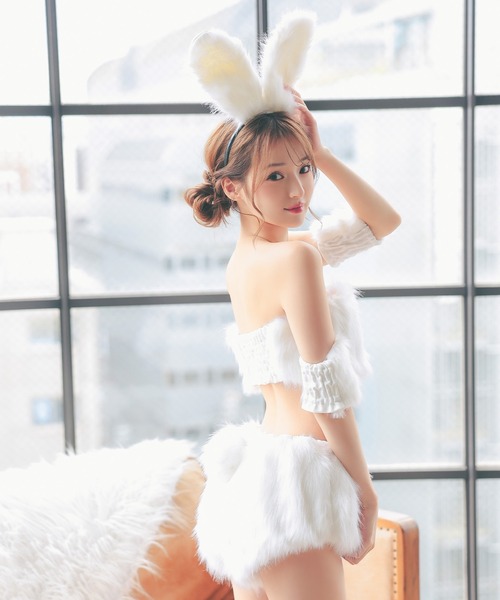 Tika（ティカ）の「コスプレ セクシー バニーガール アニマル ふわふわ もこもこ セットアップ 5点セット コンカフェ（コスチューム/パーティーグッズ・レディース・ピンク/ホワイト・M）」の18枚目の写真