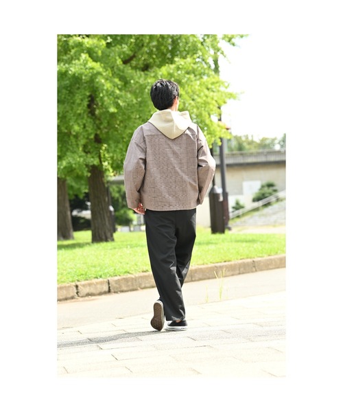 URBAN COLLECTION(アーバンコレクション)の「テーパード イージー ワイドパンツ(その他パンツ・メンズ・チャコール/グレー/ベージュ/ブラック・M/L)」の6枚目の写真