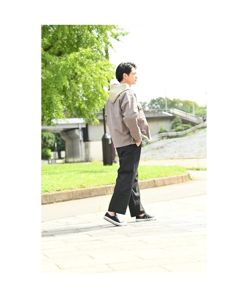 URBAN COLLECTION(アーバンコレクション)の「テーパード イージー ワイドパンツ(その他パンツ・メンズ・チャコール/グレー/ベージュ/ブラック・M/L)」の9枚目の写真