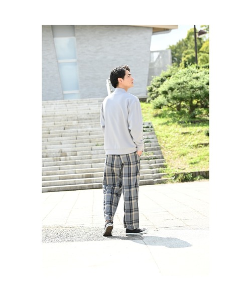 URBAN COLLECTION(アーバンコレクション)の「テーパード イージー ワイドパンツ(その他パンツ・メンズ・チャコール/グレー/ベージュ/ブラック・M/L)」の7枚目の写真