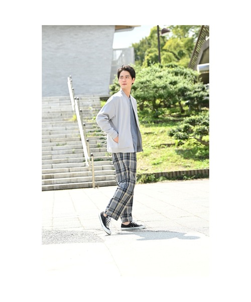 URBAN COLLECTION(アーバンコレクション)の「テーパード イージー ワイドパンツ(その他パンツ・メンズ・チャコール/グレー/ベージュ/ブラック・M/L)」の10枚目の写真