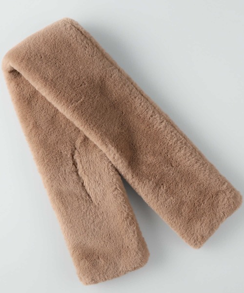 Right-on（ライトオン）の「スリムファーティペット（マフラー・レディース・グレー/オフホワイト/ダークベージュ・ONE SIZE）」の4枚目の写真