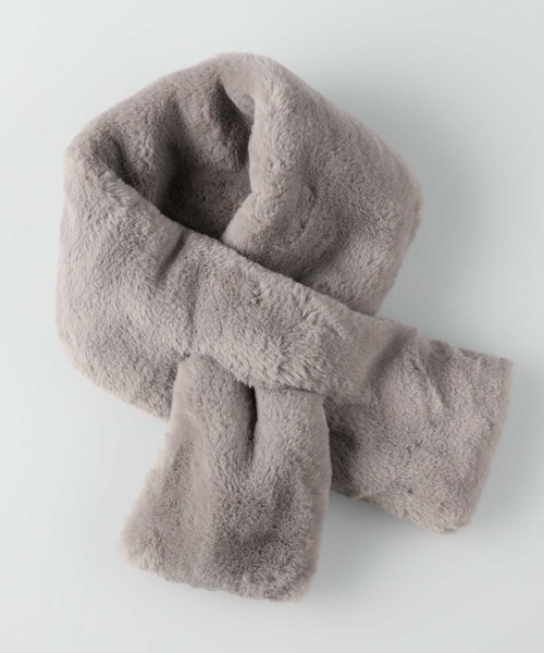 Right-on（ライトオン）の「スリムファーティペット（マフラー・レディース・グレー/オフホワイト/ダークベージュ・ONE SIZE）」の10枚目の写真