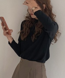 オフネックルーズトップス