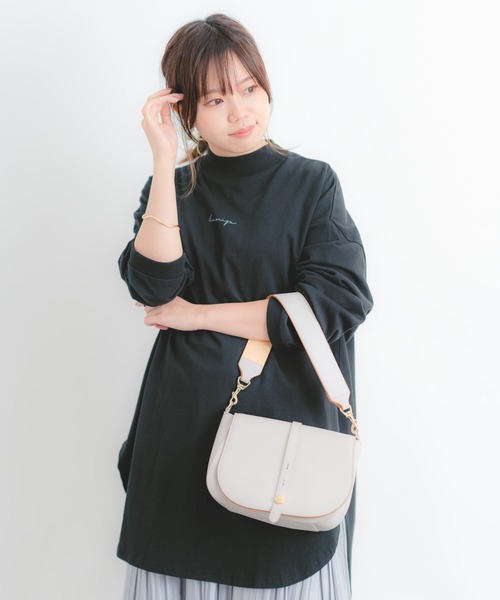 Wordtrobe（ワードトローブ）の「【wordtrobe】空紡糸天竺 布帛切替 バックプリント ロンT（Tシャツ/カットソー・レディース・ブラック・FREE）」の2枚目の写真