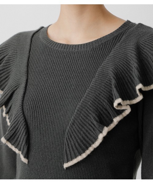 AZUL by moussy(アズールバイマウジー)の「FRONT FRILLED KNIT TOPS/フロントフリルニットトップス(ニット/セーター・レディース・ベージュ/ダークグリーン/ブラック・SMALL/MEDIUM)」の18枚目の写真