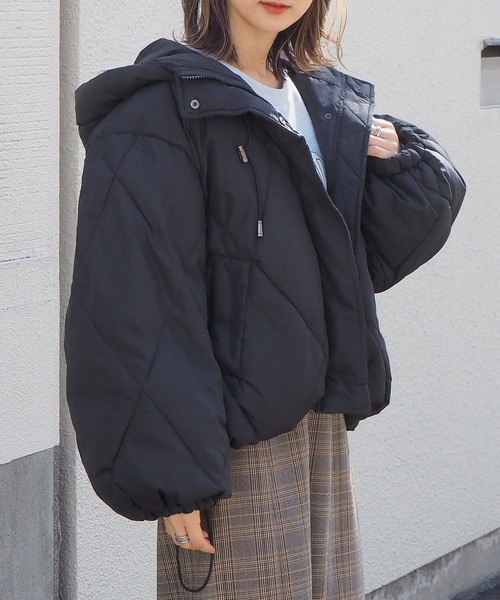 tiptop（ティップトップ）の「ダイヤキルトショートジャケット（ダウンジャケット/コート・レディース・ブラック/ベージュ/グリーン/アイボリー・FREE）」の12枚目の写真