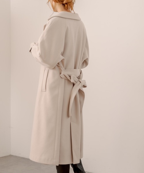 OLIVE des OLIVE(オリーブデオリーブ)の「twinkleチェスターコート(チェスターコート・レディース・ベージュ/ラベンダー/グレイッシュベージュ・FREE)」の5枚目の写真