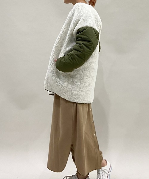 AZUL ENCANTO(アズールエンカント)の「ボア×キルティングリバーシブルジャケット(その他アウター・レディース・ブラック/カーキ/アイボリー・FREE)」の5枚目の写真