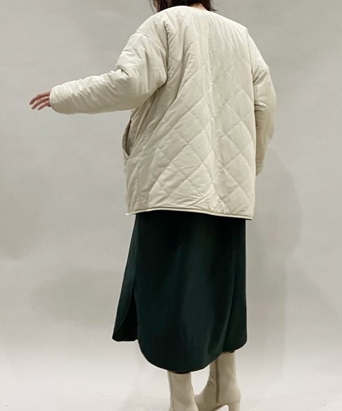 AZUL ENCANTO(アズールエンカント)の「ボア×キルティングリバーシブルジャケット(その他アウター・レディース・ブラック/カーキ/アイボリー・FREE)」の16枚目の写真