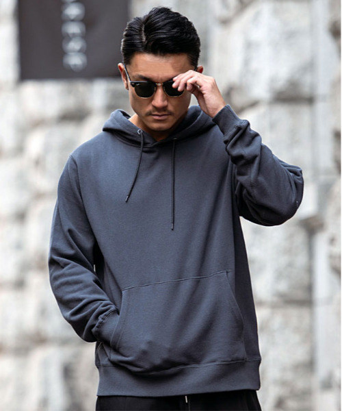 Goodwear(グッドウェア)の「『Goodwear/グッドウェア』WEB別注 USAコットン裏毛プルパーカー(パーカー・メンズ・ブラック/ベージュ/グレー/オフホワイト/カーキ/グレイッシュベージュ/ネイビー/チャコールグレー・S/M/L/XL)」の3枚目の写真