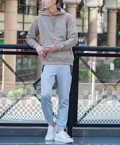Goodwear(グッドウェア)の「『Goodwear/グッドウェア』WEB別注 USAコットン裏毛プルパーカー(パーカー・メンズ・ブラック/ベージュ/グレー/オフホワイト/カーキ/グレイッシュベージュ/ネイビー/チャコールグレー・S/M/L/XL)」の11枚目の写真
