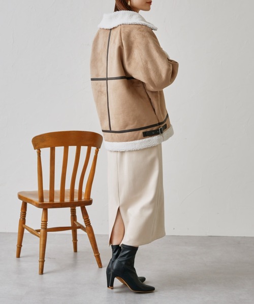 prose verse(プロズヴェール)の「スウェード×ボアB-3ジャケット(ムートンコート・レディース・キャメル/ライトベージュ/ブラウン・MEDIUM)」の20枚目の写真