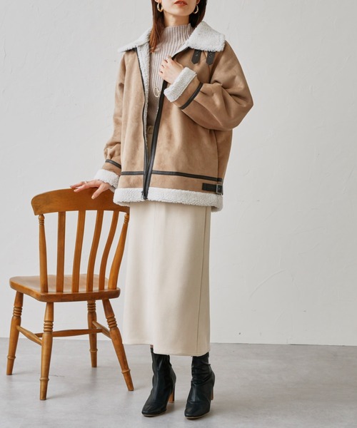 prose verse(プロズヴェール)の「スウェード×ボアB-3ジャケット(ムートンコート・レディース・キャメル/ライトベージュ/ブラウン・MEDIUM)」の22枚目の写真