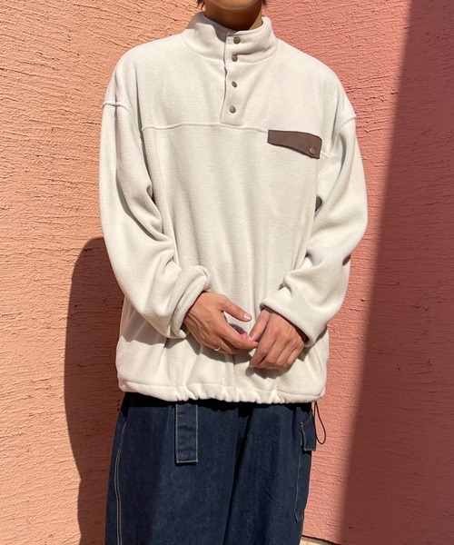 PairPair(ペアペア)の「襟配色フリースプルオーバー(ユニセックス)(スウェット・レディース・アイボリー/ホワイト系その他/グレイッシュブルー・MEDIUM/LARGE)」の9枚目の写真