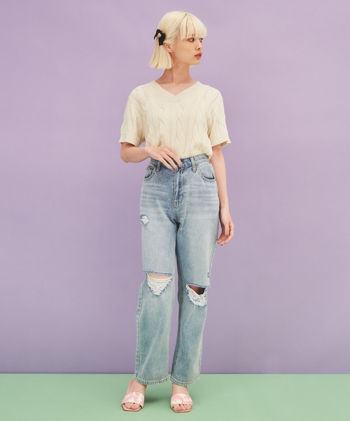 PUNYUS（プニュズ）の「ダメージレギュラーデニムパンツ（デニムパンツ・レディース・ライトブルー/ブラック・2/3/4/1）」の13枚目の写真