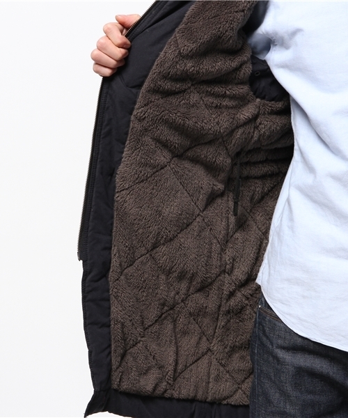 OUTLET(アウトレット)の「【Ciaopanic】中ボアミリタリーコート(ミリタリージャケット・メンズ・ブラック/アイボリー・LARGE/MEDIUM)」の12枚目の写真