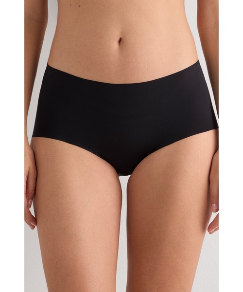Intimissimi(インティミッシミ)の「シームレス マイクロファイバー キュロット【ウェアに響きにくい・速乾・蒸れにくい・なめらかな肌ざわり 夏 】(ショーツ・レディース・ブラック/ベージュ・S/M/L)」の1枚目の写真