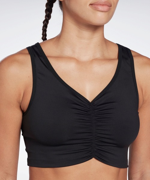 Reebok(リーボック)の「スタジオ ラッシュ クロップド タンク トップ / Studio Ruched Cropped Tank Top(タンクトップ・レディース・ライトグレー/ブラック・SMALL/MEDIUM/LARGE/X-LARGE/X-SMALL)」の9枚目の写真