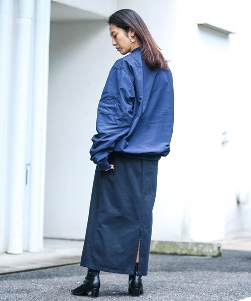 URBAN RESEARCH Sonny Label（アーバンリサーチサニーレーベル）の「『撥水』リバーシブルMA-1（MA-1・メンズ・ベージュ系その他/グリーン系その他・MEDIUM/LARGE/X-LARGE）」の17枚目の写真