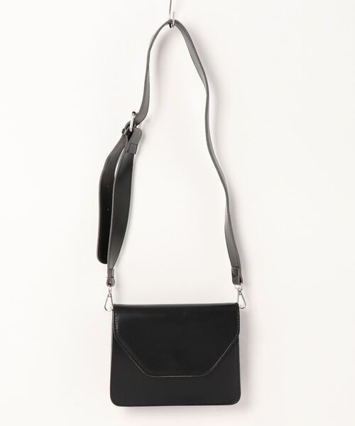 ENVYM（アンビー）の「スクエアフラップショルダーＢａｇ（ショルダーバッグ・レディース・ブラック/グリーン・FREE）」の7枚目の写真