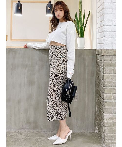 GYDA（ジェイダ）の「GGワッペンショートグラインダーロングTシャツ（Tシャツ/カットソー・レディース・チャコールグレー/オフホワイト・FREE）」の10枚目の写真