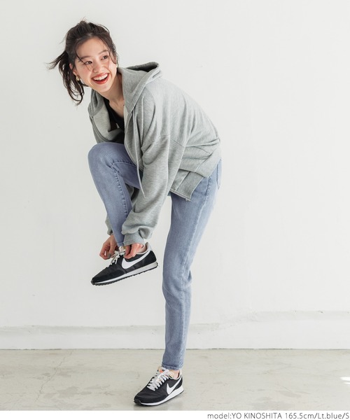 coca（coca）（コカ）の「＼新色登場／ぐんぐんストレッチ入りスキニーデニム（デニムパンツ・レディース・ライトブルー/インディゴブルー・S/M/L）」の8枚目の写真