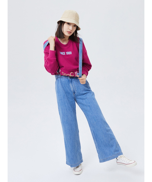 GAP(ギャップ)の「FREE&FLOW デニム サスペンダー サロペット(サロペット/オーバーオール・レディース・ライトインディゴブルー・30/23/24/25/26/27/28/29)」の5枚目の写真