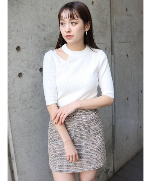 MURUA(ムルーア)の「レイヤードショルダーハーフニット(ニット/セーター・レディース・アイボリー/ブラック/オレンジ/ベージュ・FREE)」の14枚目の写真