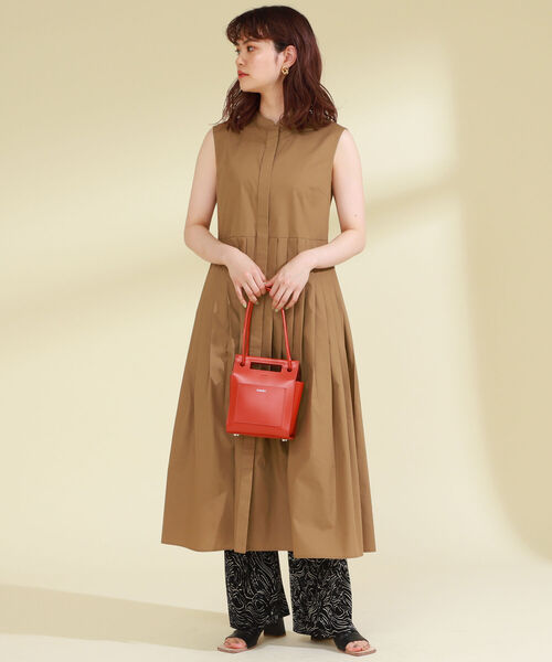 Ray BEAMS(レイビームス)の「YAHKI / ダブル フェイス スクエア バッグ(トートバッグ・レディース・レッド系その他6/ブラック・ONE SIZE)」の3枚目の写真