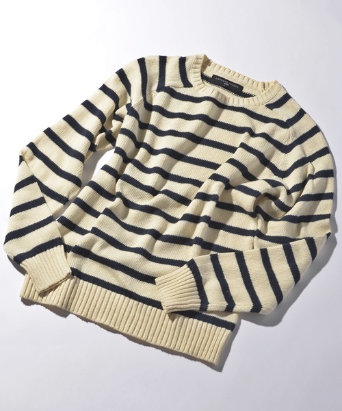 SHIPS JET BLUE（シップスジェットブルー）の「SHIPS GENERAL SUPPLY(シップスジェネラルサプライ):コットンリネンクルーネックニット15SS（ニット/セーター・メンズ・ナチュラル/ダークグレー/ブラック/レッド/コバルトブルー/ダークブルー/グレー/ネイビー/ライトブルー/サンドベージュ/ブルー系その他/ロイヤルブルー/オフホワイト/ブルー・LARGE/SMALL/X-LARGE/MEDIUM）」の6枚目の写真