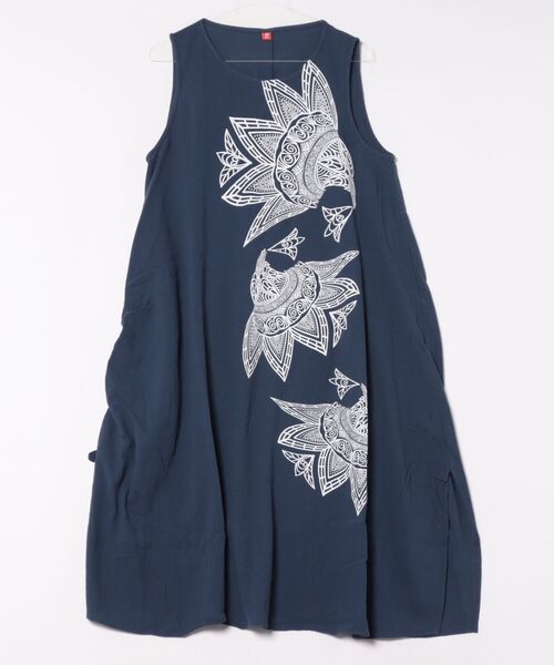 チャイハネ（チャイハネ）の「【チャイハネ】スキナド変形ノースリーブワンピース（ワンピース・レディース・ブラック/ベージュ/グレー/オレンジ/オレンジ系その他/ホワイト/ブルー系その他/グレー系その他/カーキ/ネイビー/マスタード・FREE）」の7枚目の写真