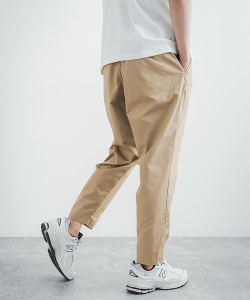 Betty Smith(ベティスミス)の「国産/日本製 ワイドテーパードアンクルペダルパンツ(その他パンツ・メンズ・ブラック/ベージュ/カーキ・S/M/L)」の9枚目の写真