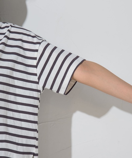 socolla(ソコラ)の「【socolla】切替えボーダーポロTシャツ ≪手洗い可能≫(ポロシャツ・レディース・チャコールグレー/ネイビー/ボルドー・M)」の14枚目の写真