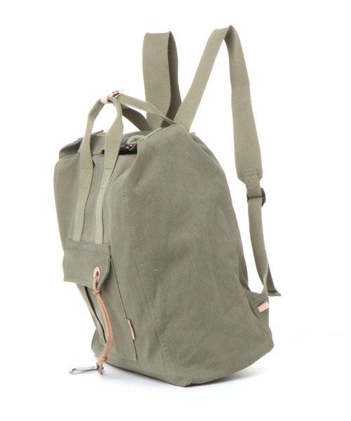 studio CLIP（スタディオクリップ）の「キャンバス2WAYリュック（バックパック/リュック・レディース・カーキ/ナチュラル・FREE）」の7枚目の写真