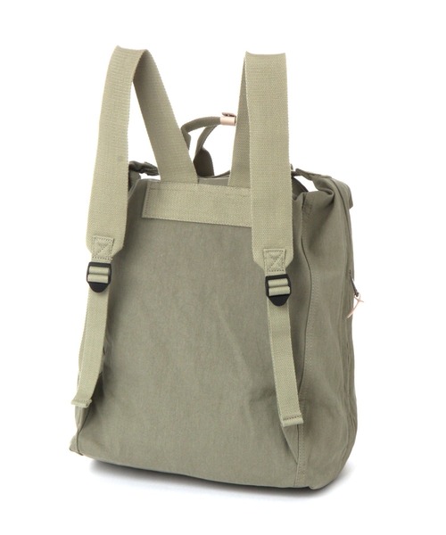 studio CLIP（スタディオクリップ）の「キャンバス2WAYリュック（バックパック/リュック・レディース・カーキ/ナチュラル・FREE）」の10枚目の写真