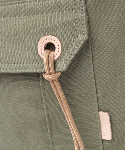 studio CLIP（スタディオクリップ）の「キャンバス2WAYリュック（バックパック/リュック・レディース・カーキ/ナチュラル・FREE）」の4枚目の写真