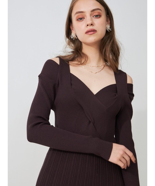 *Alice + Olivia* オープンショルダーリブニットワンピース 000000000036_Adx9jFx.jpg