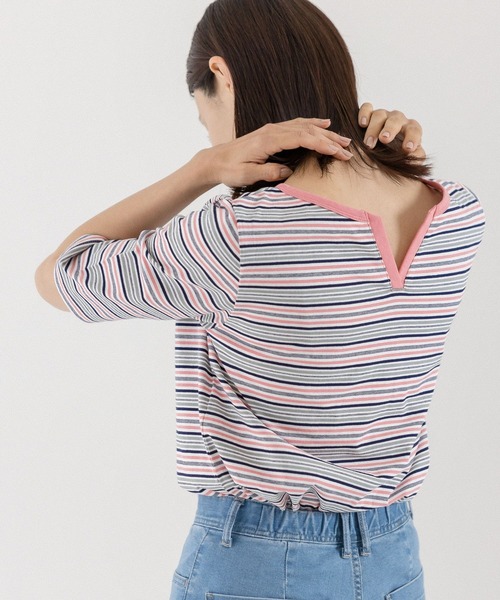 LEPSIM（レプシィム）の「マルチボーダーカットソー　294985（Tシャツ/カットソー・レディース・グレイッシュベージュ/ブルー/ピンク/ネイビー・FREE）」の7枚目の写真