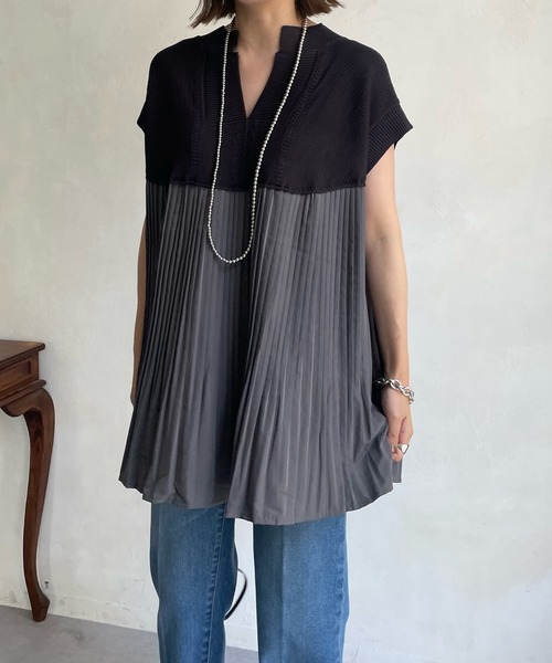 DouDou(ドゥドゥ)の「ケーブルニット×プリーツ異素材切替フレンチ(ニット/セーター・レディース・ホワイト/ブラック/ピンク/チャコールグレー・FREE)」の10枚目の写真