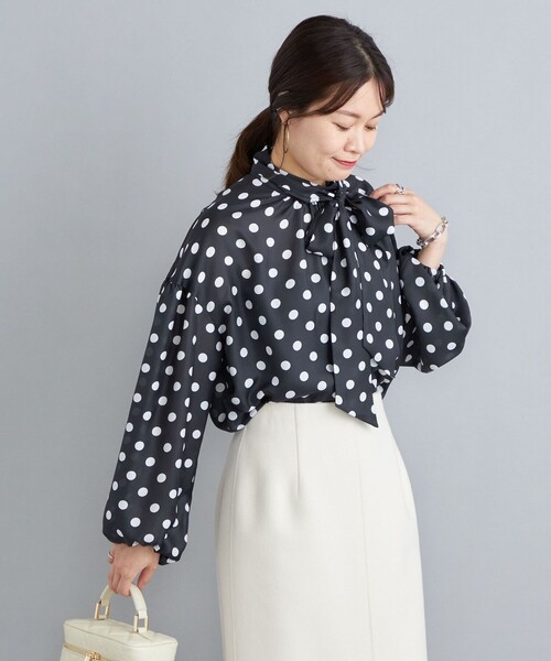 シップス♡ポルカドットブラウス　＊リボンタイ無し＊ ブラック SHIPS（シップス）の「〈手洗い可能〉ポルカドットボウタイブラウス