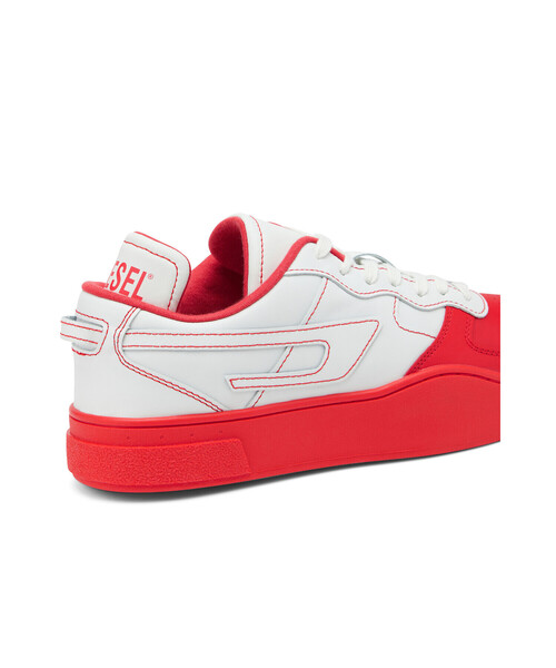 DIESEL(ディーゼル)の「メンズ カウレザー ローカット スニーカー(スニーカー・メンズ・ホワイト×レッド/ホワイト×ブラック・44/41/42/43/40)」の8枚目の写真
