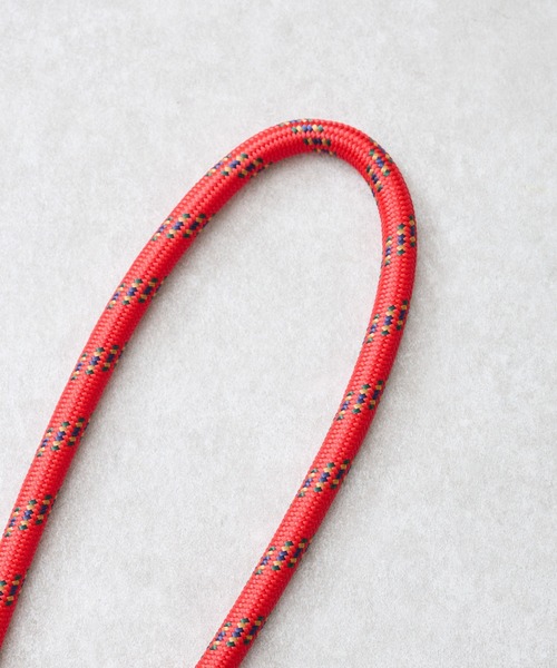 BEARDSLEY(ビアズリー)の「クライミングロープスマホショルダー(その他小物・レディース・ブラック/ベージュ/レッド・FREE)」の9枚目の写真